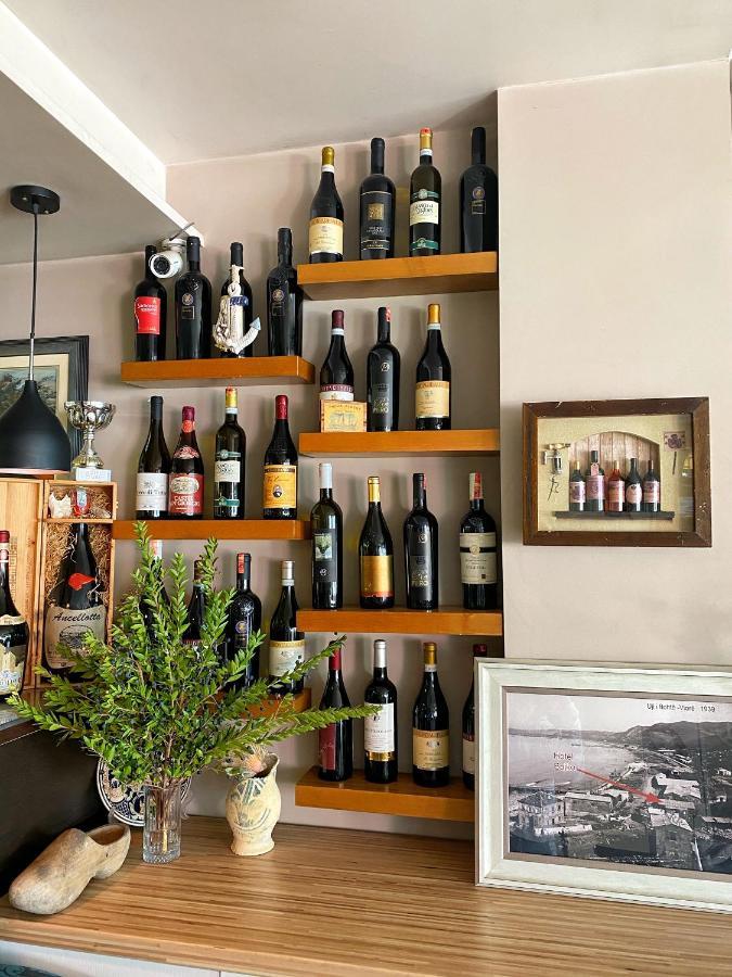 Hotel Bojko Vlorë エクステリア 写真