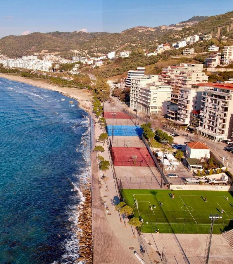 Hotel Bojko Vlorë エクステリア 写真