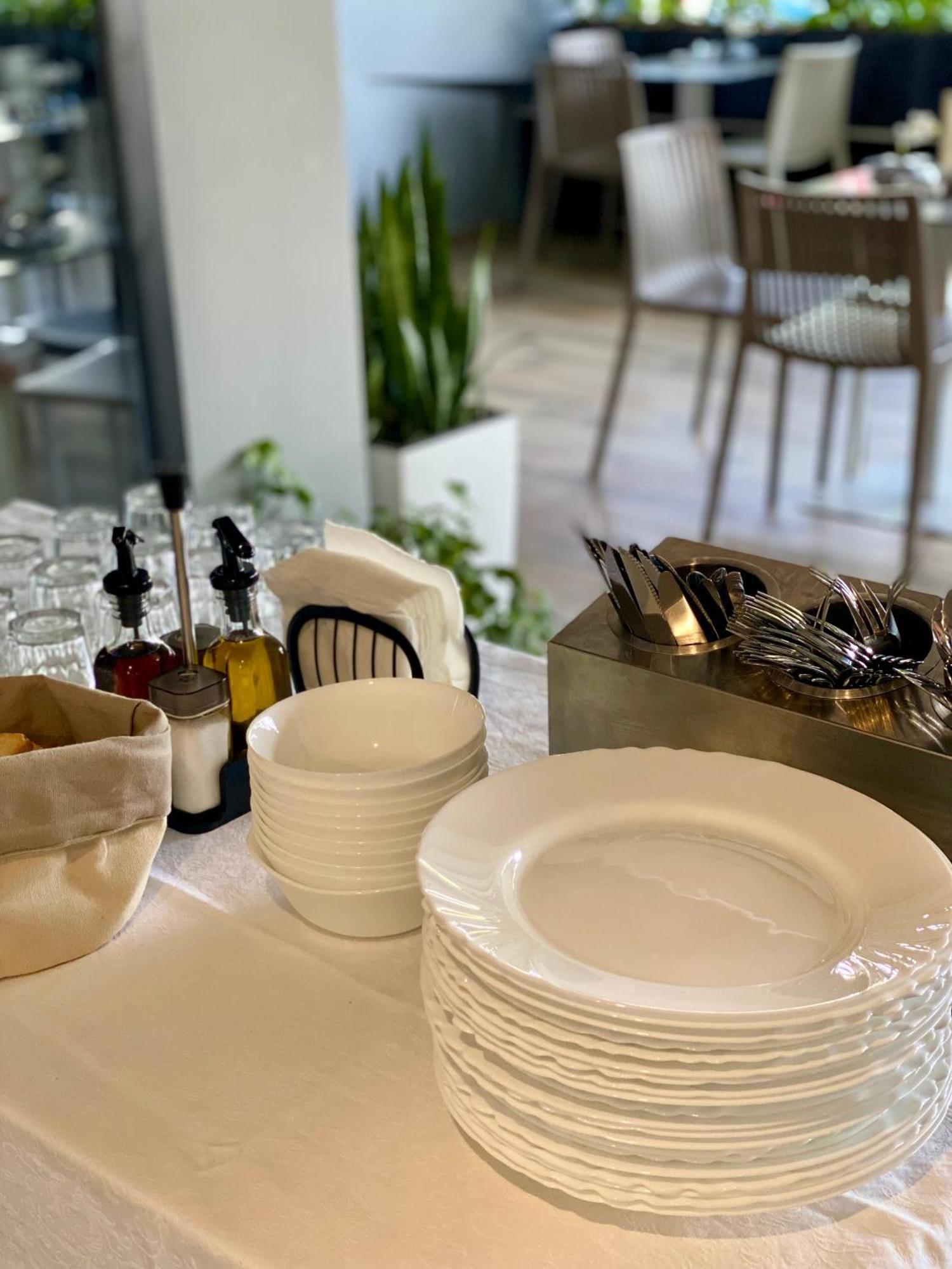 Hotel Bojko Vlorë エクステリア 写真