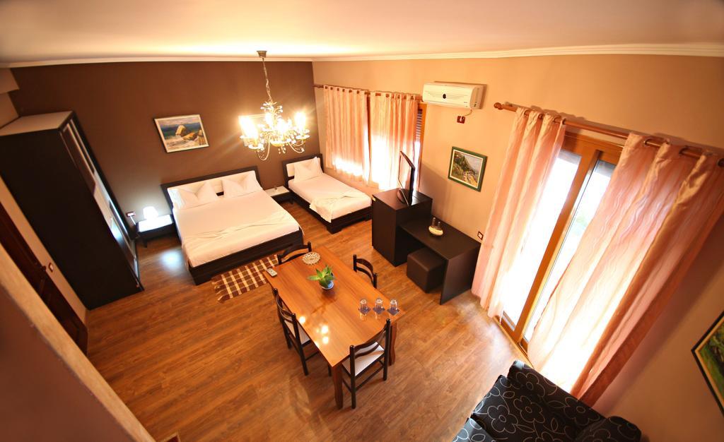 Hotel Bojko Vlorë 部屋 写真