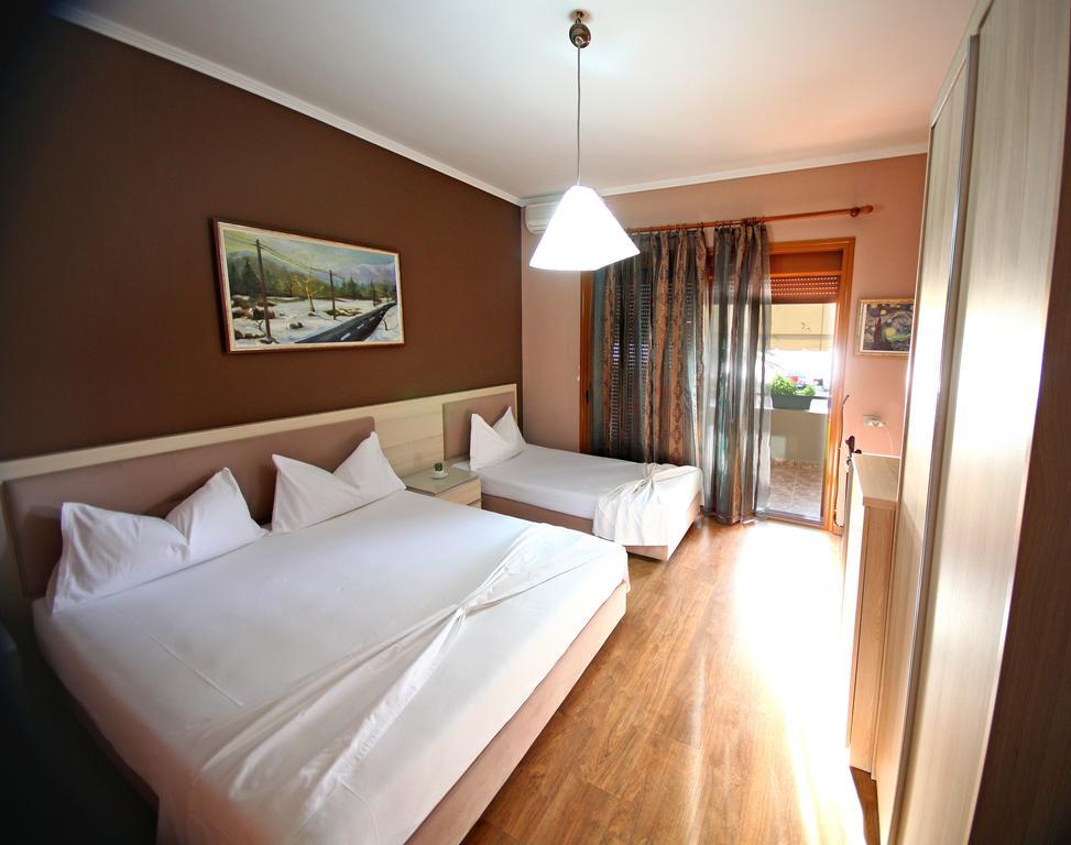 Hotel Bojko Vlorë 部屋 写真
