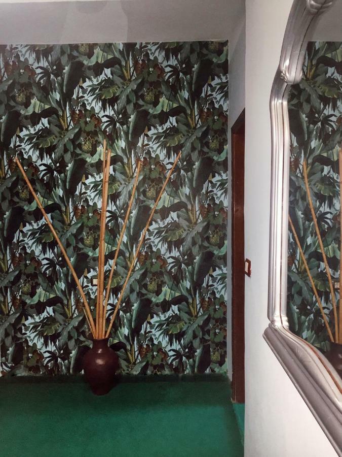 Hotel Bojko Vlorë エクステリア 写真